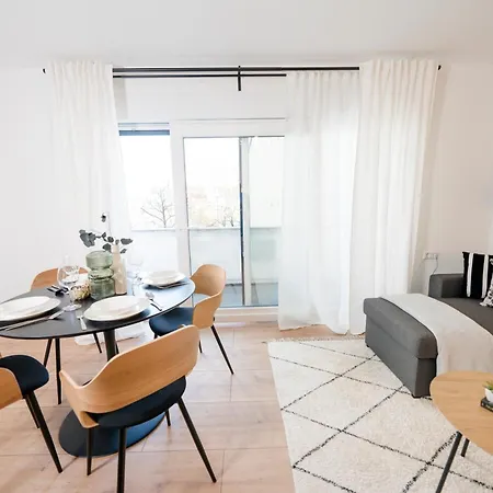 Kocasa-apartments, Zentrum, Wifi, Balkon, Parkplatz, Waipu-tv, City-apartment 01