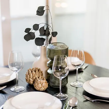 Kocasa-apartments, Zentrum, Wifi, Balkon, Parkplatz, Waipu-tv, City-apartment 01 Pforzheim