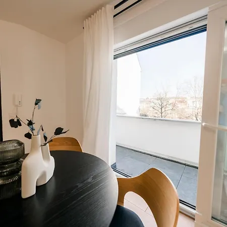Kocasa-apartments, Zentrum, Wifi, Balkon, Parkplatz, Waipu-tv, City-apartment 01 Pforzheim